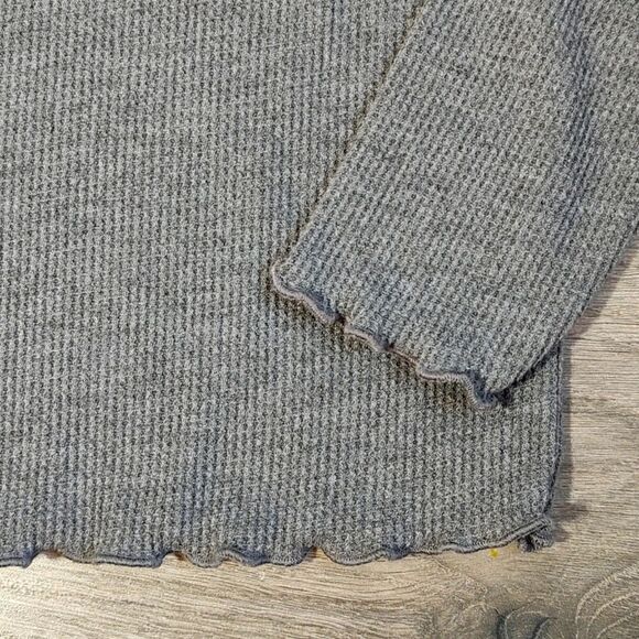 Rae Dunn Size Small Women's‎ "Cozy" Long Sleeve Waffle Lettuce Hem Pajama Top - Picture 7 of 11